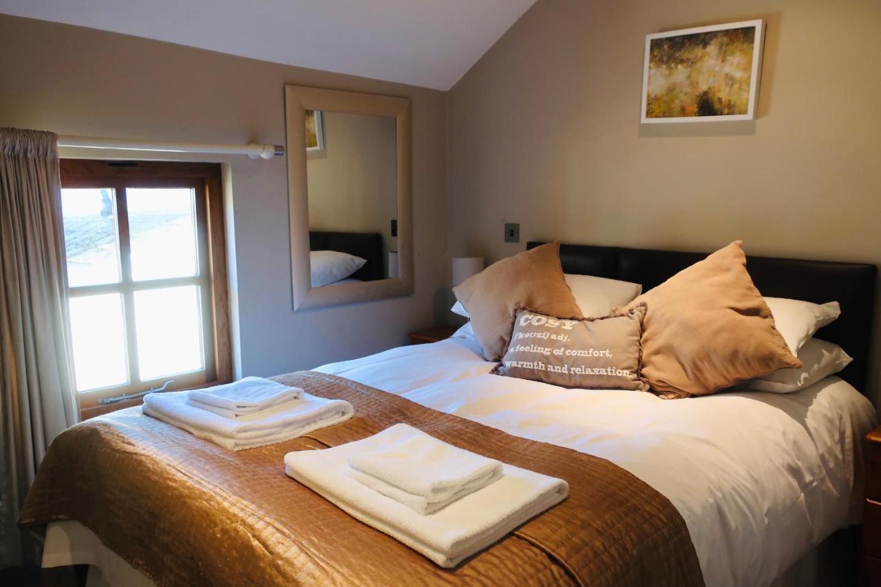 The Lamb Inn Кредитон Экстерьер фото